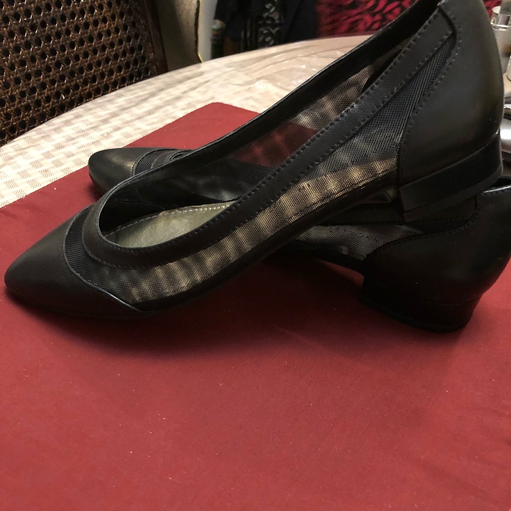 Anne Klein black sheer flats